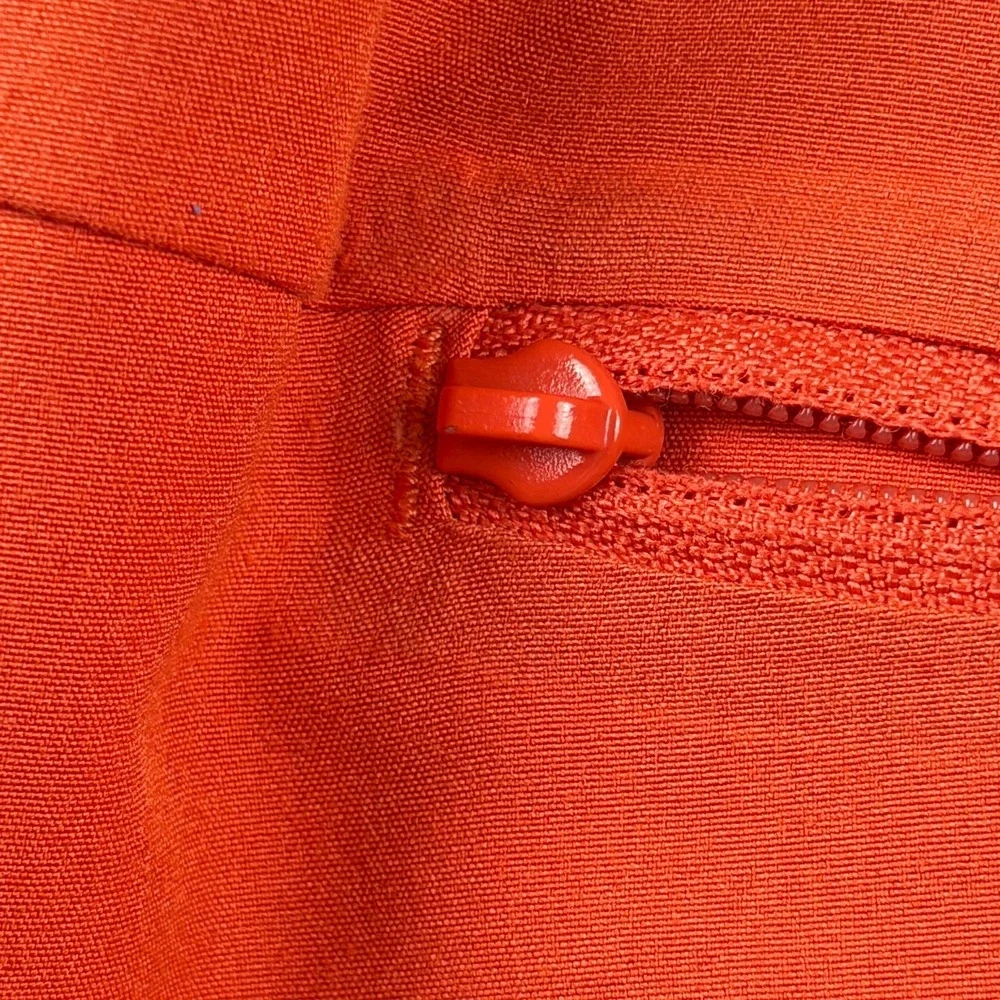 lululemon athletica small mark